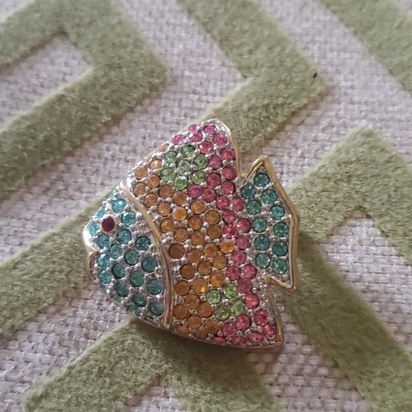 Vintage Brooch - Picture 1 of 2
